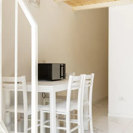 Cozy 2 Bedrooms, 10 Min For Centre, 3 From Linate Milan Exterior photo